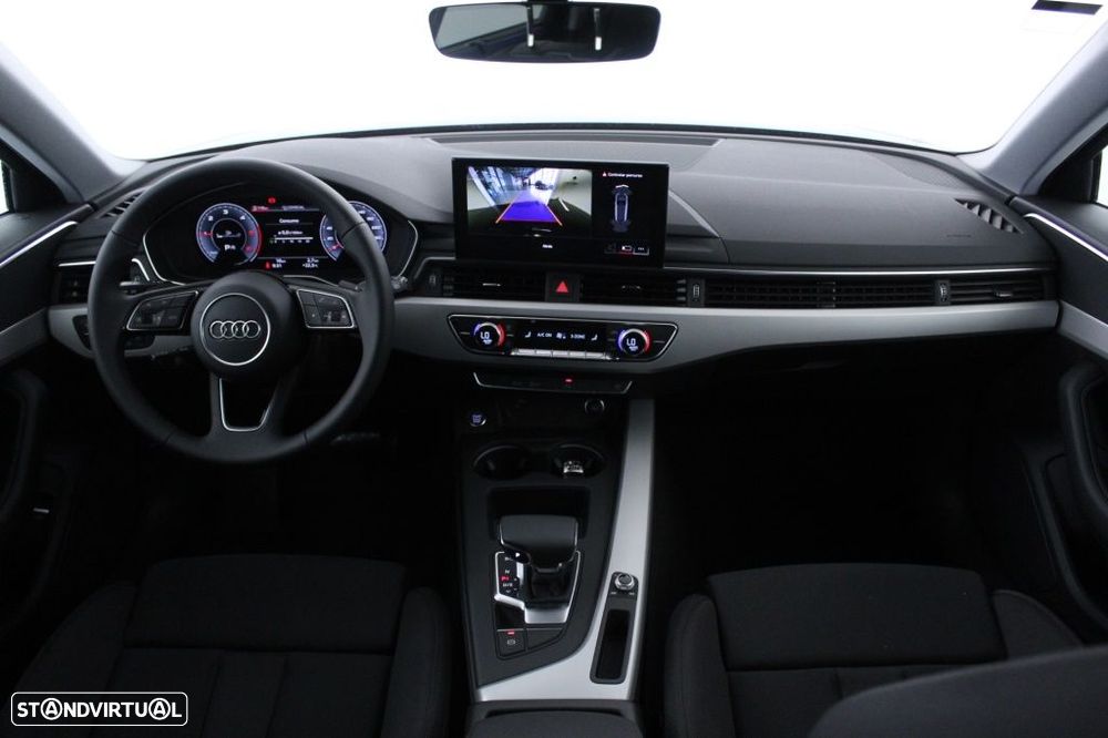 Audi A4 Avant 35 TDI S line S tronic - 18