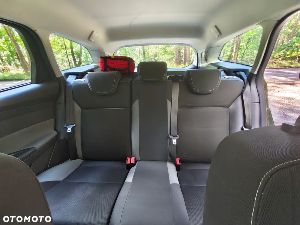 Ford Focus 1.6 TDCi Trend - 6