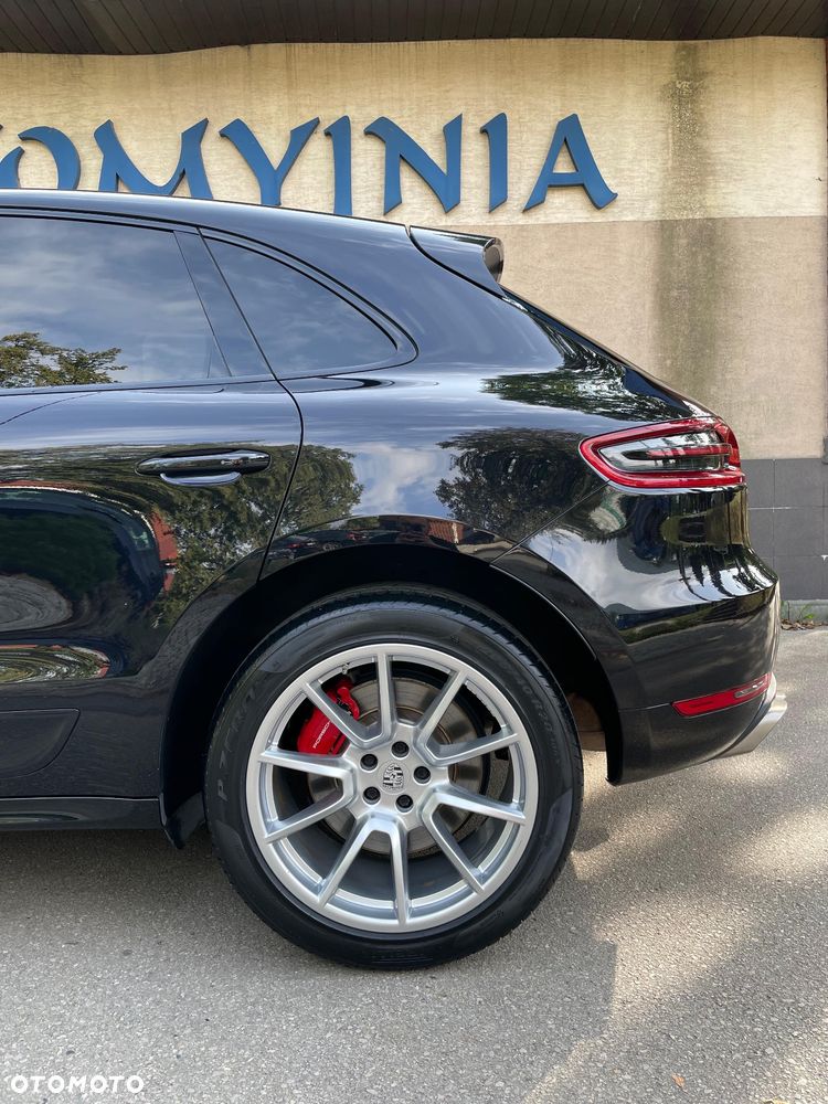 Porsche Macan Turbo PDK - 9