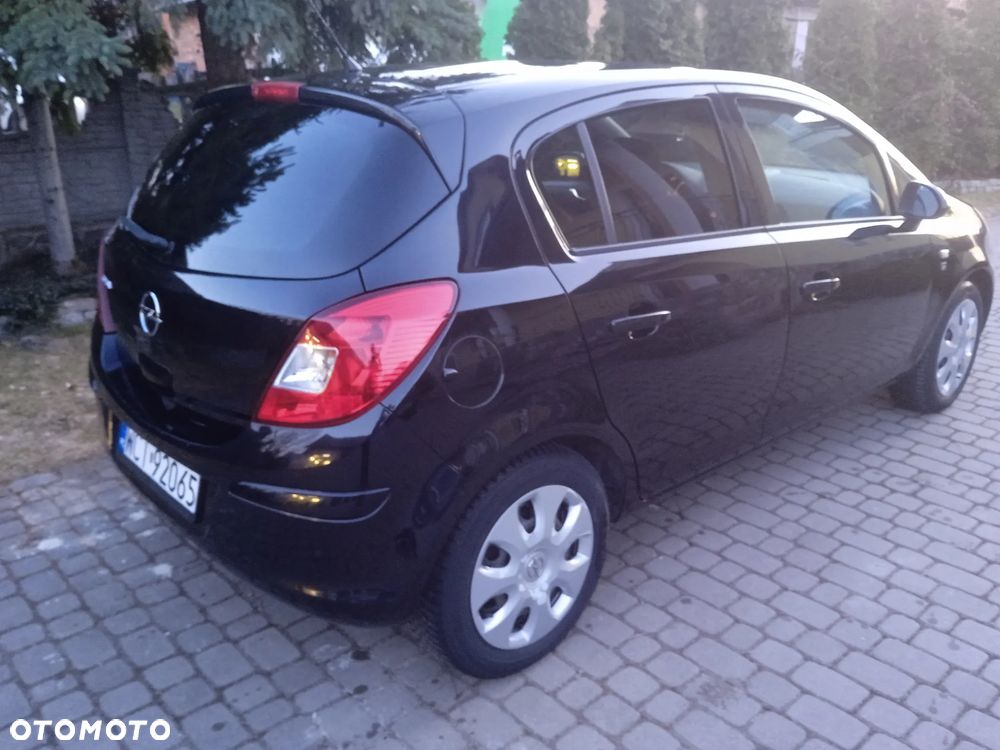 Opel Corsa 1.4 16V Edition - 7