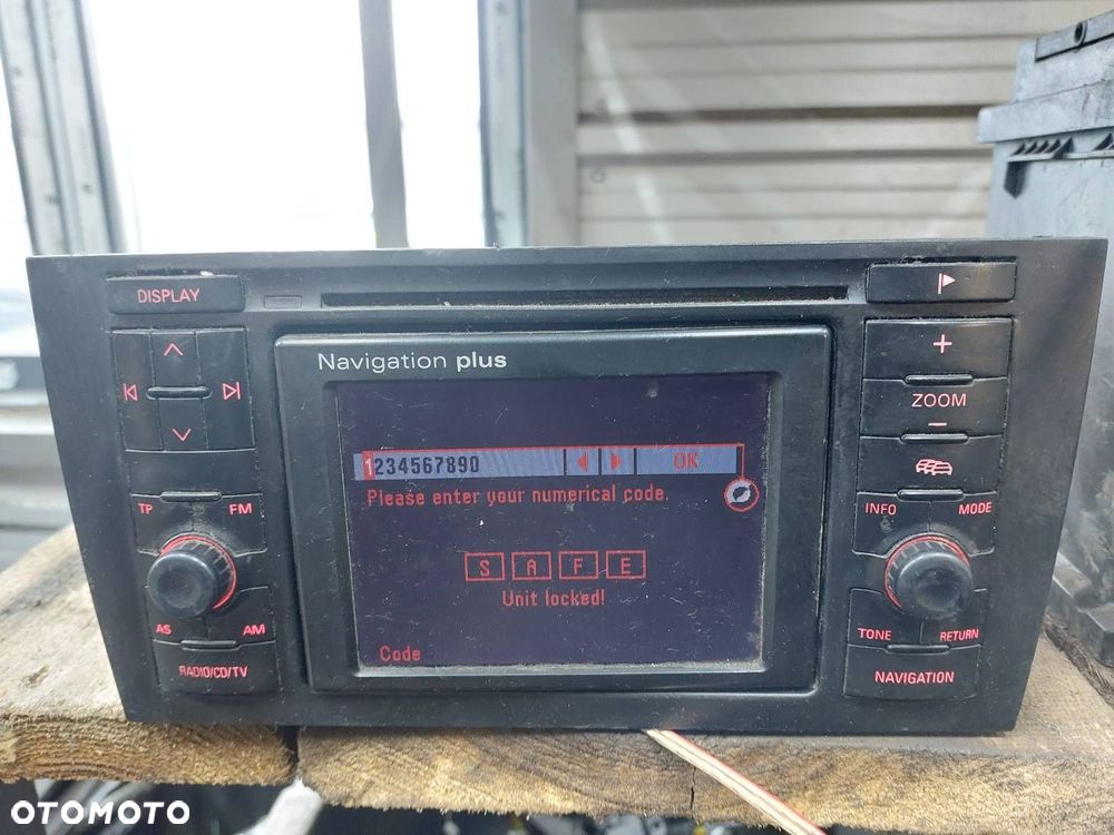 RADIO ODTWARZACZ AUDI A6 C5 4B0035192F AUDI NAVIGATION PLUS - 1