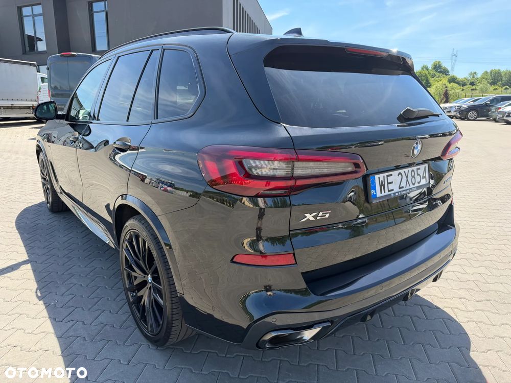 BMW X5 xDrive40i mHEV - 4