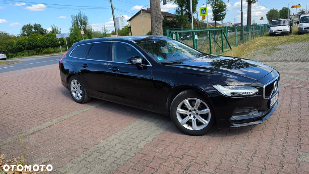 Volvo V90 D4 Geartronic Momentum - 37