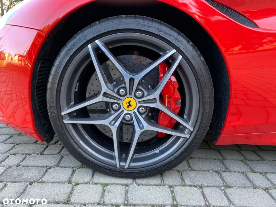 Ferrari California F1 DCT - 13