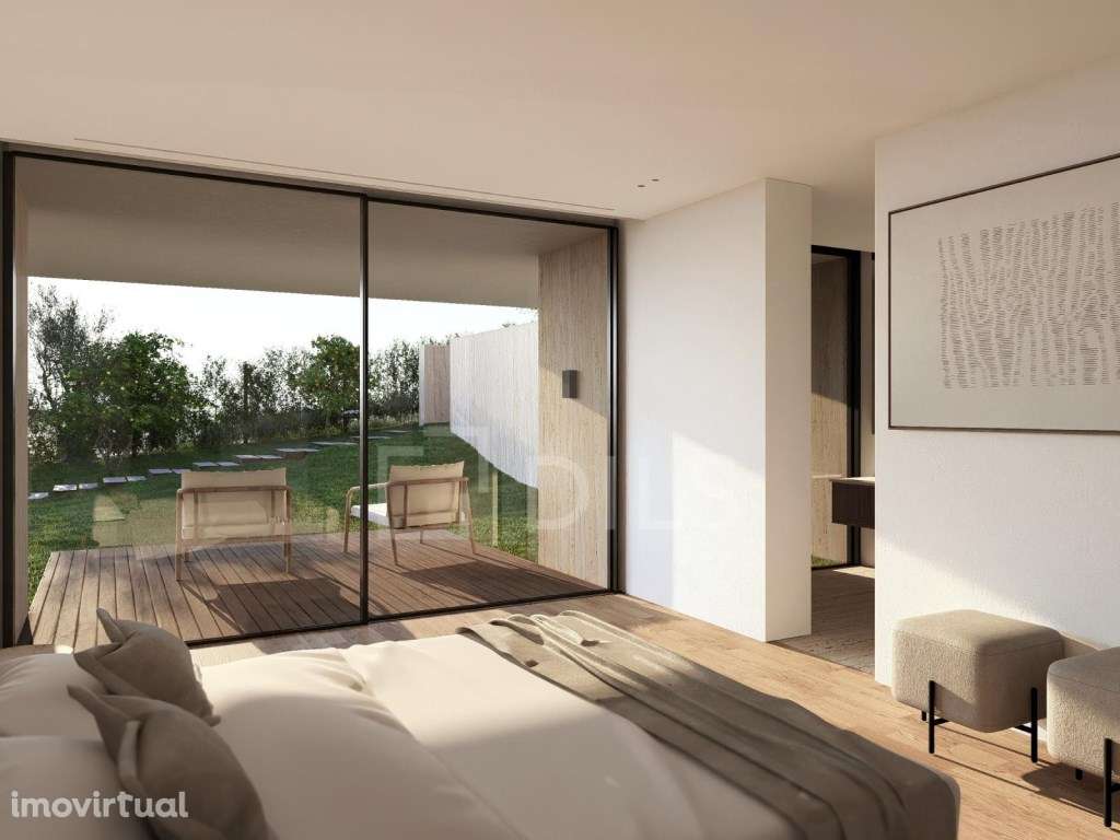 Lote para Construção com vistas panorâmicas de mar, em Lagos - Grande imagem: 5/17