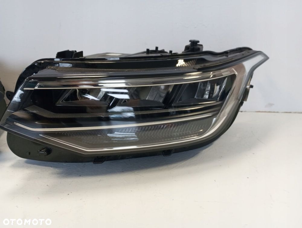 Lampa VW TIGUAN II LIFT LED 5NB941035G 5NB941036G - 2