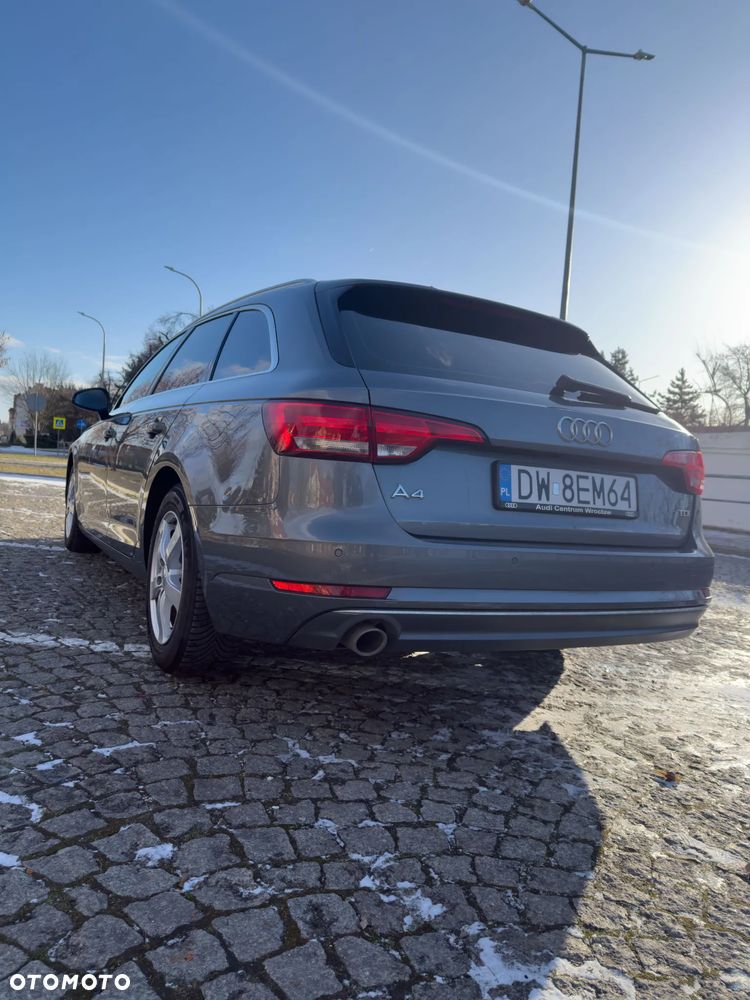 Audi A4 Avant 2.0 TDI S tronic - 5