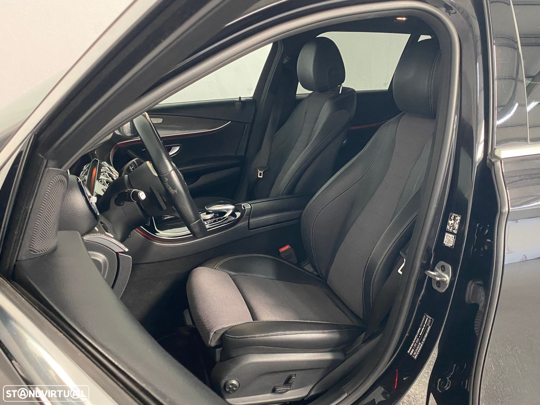 Mercedes-Benz E 220 d 4-Matic All Terrain Avantgarde - 10