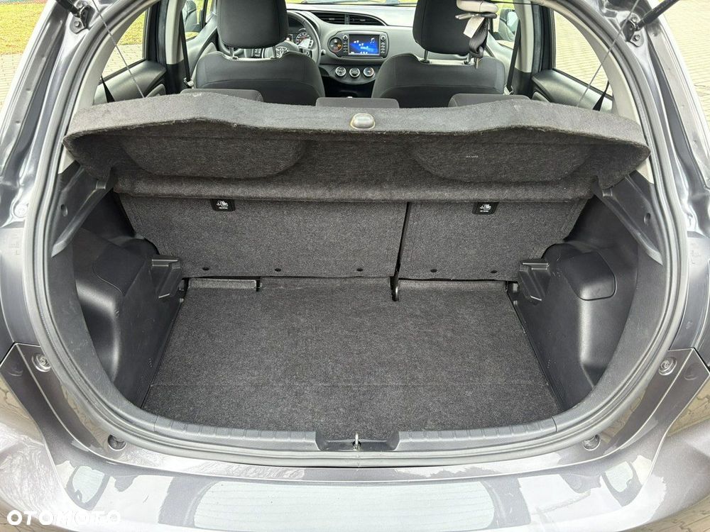 Toyota Yaris - 11