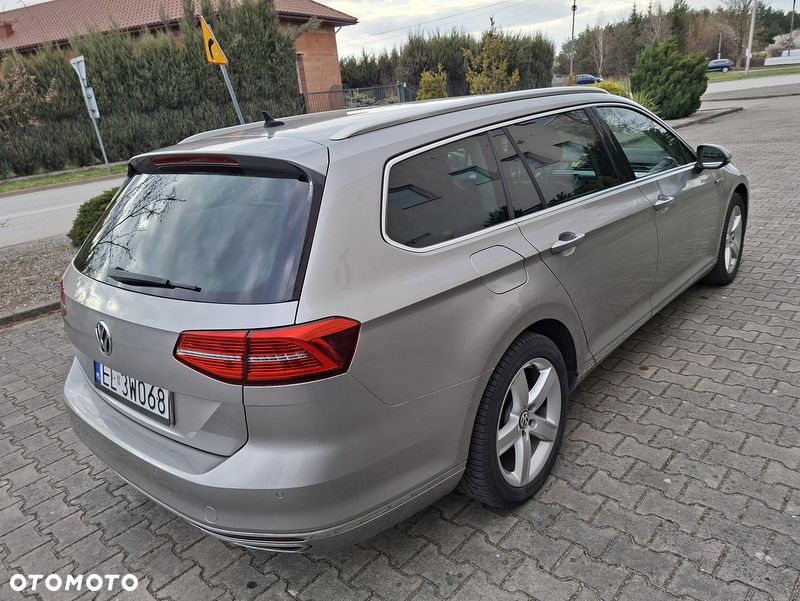 Volkswagen Passat - 24