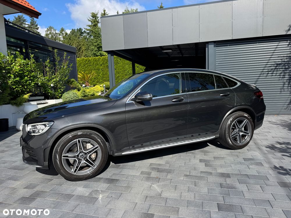 Mercedes-Benz GLC 220 d 4Matic 9G-TRONIC AMG Line - 9