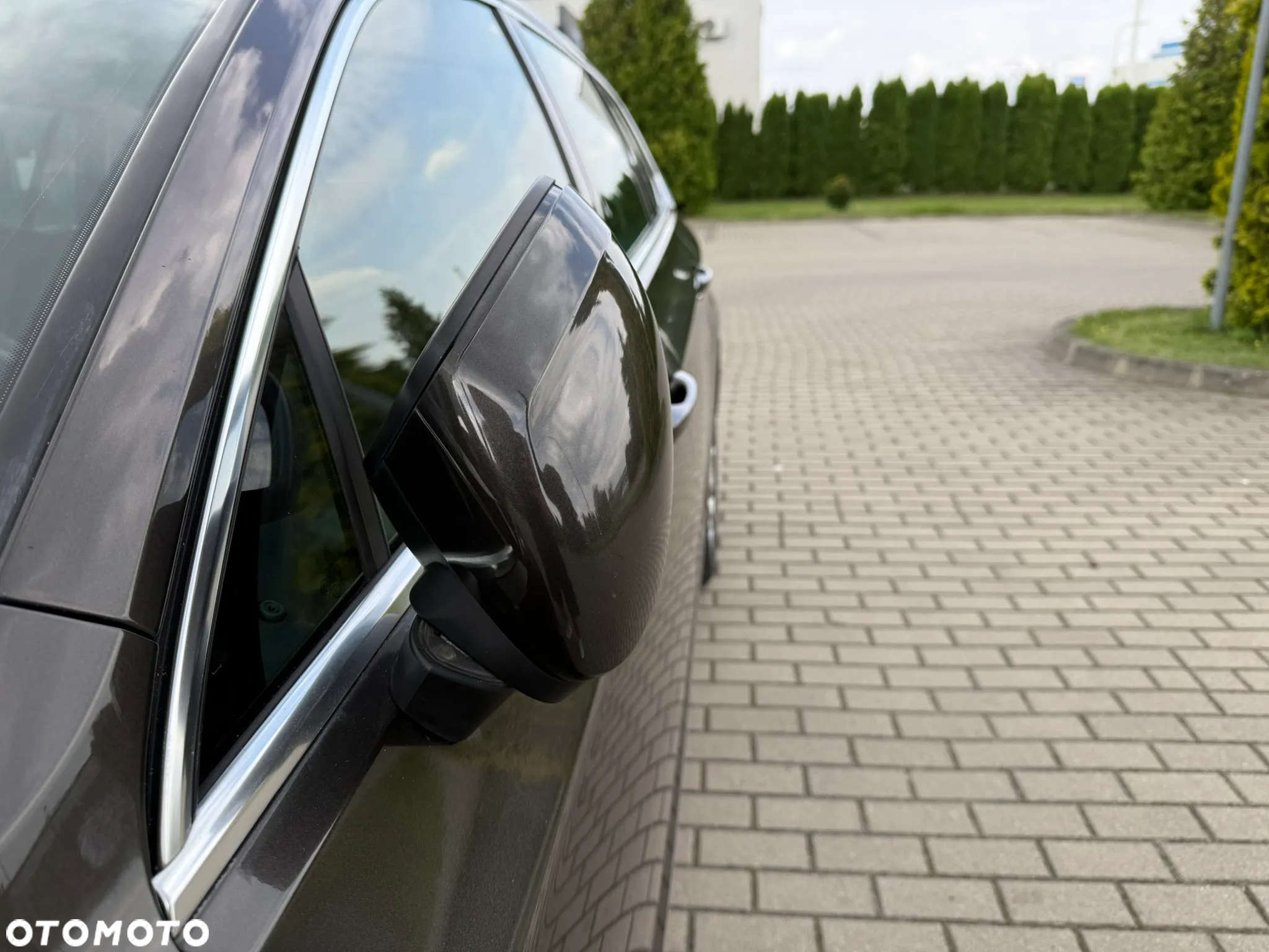 Volkswagen Passat 2.0 TDI BMT Highline - 32