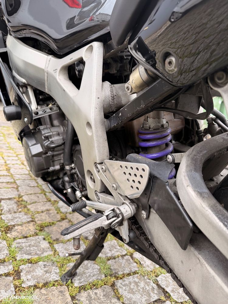 Honda CBR - 28