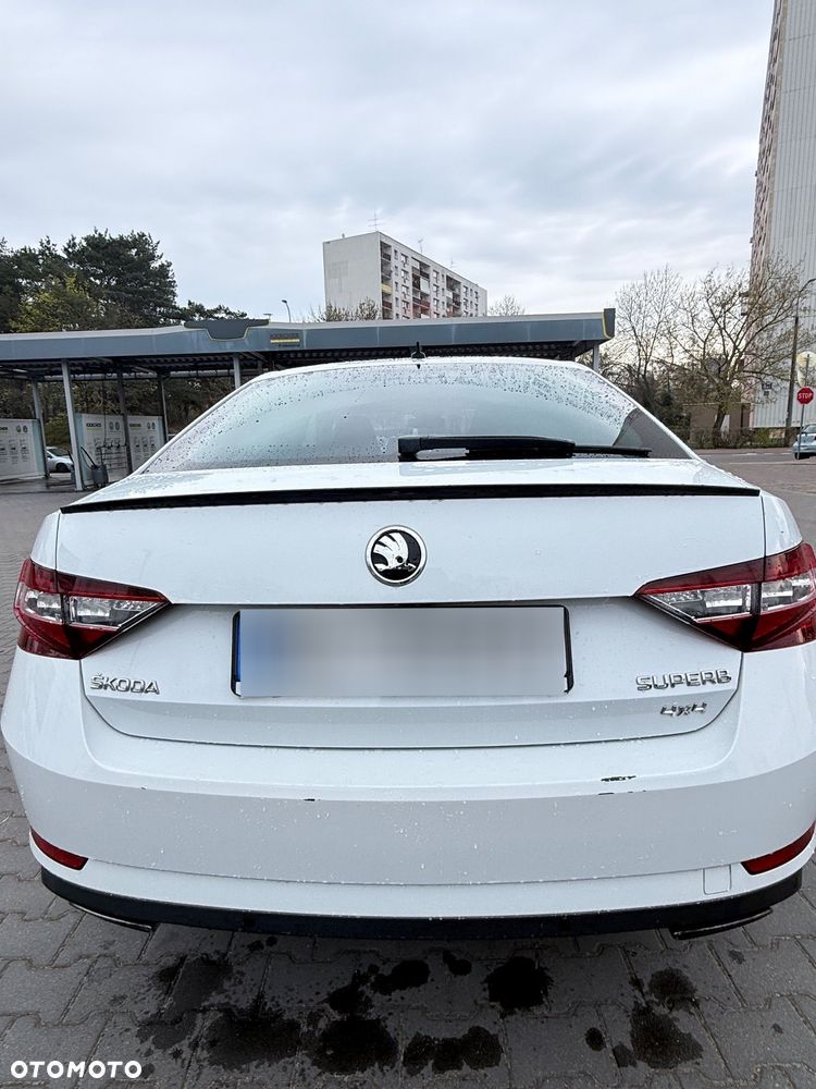 Skoda Superb 2.0 TSI 4x4 Sportline DSG - 10