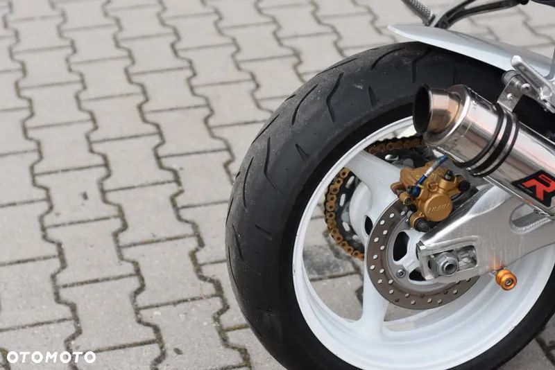 Honda CBR - 13