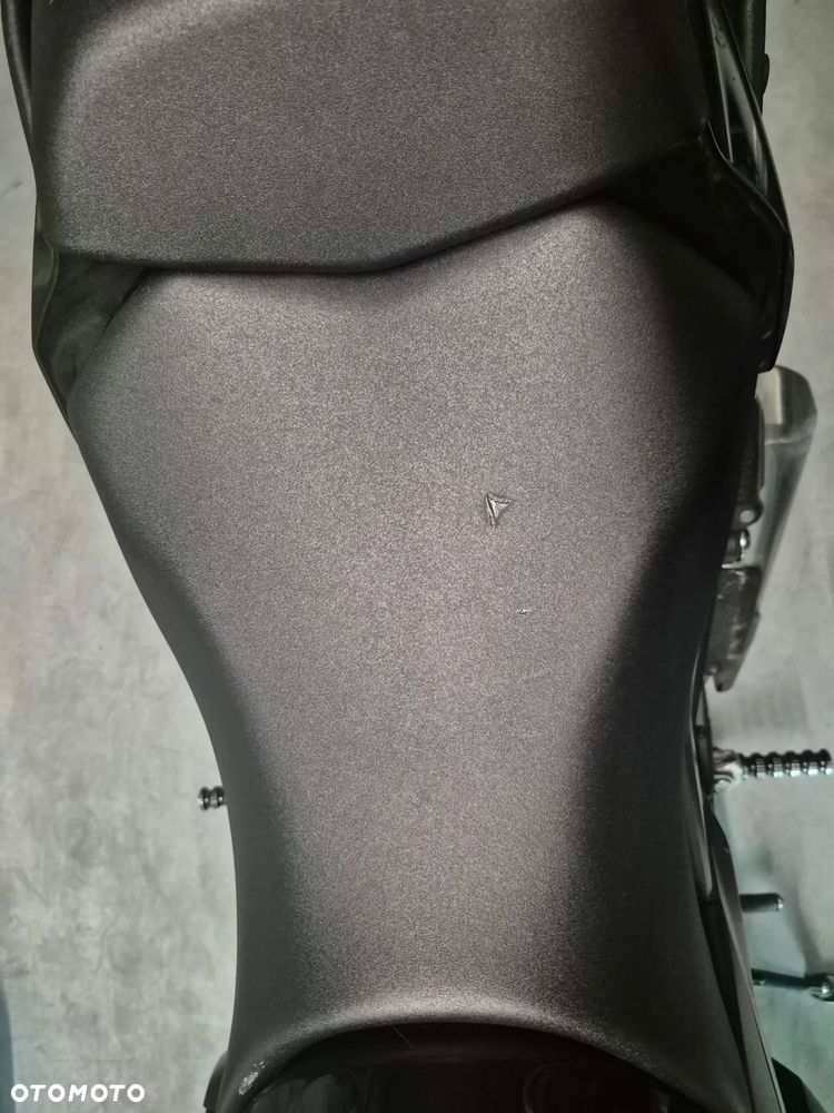 Kawasaki Ninja 1000 SX - 6