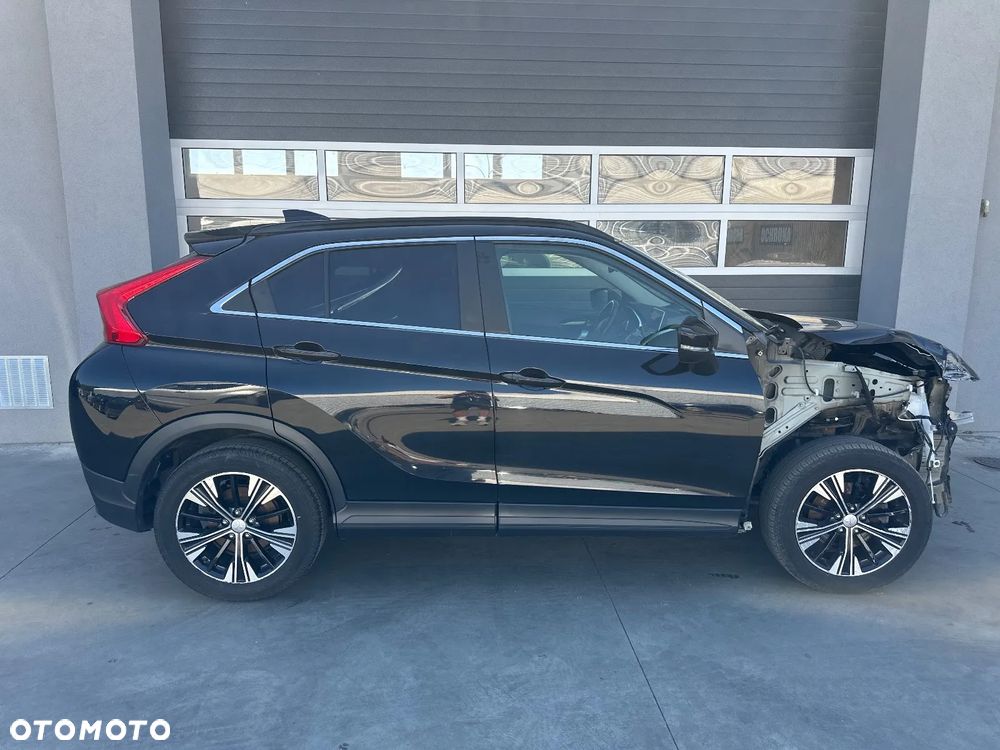 Mitsubishi Eclipse Cross 1.5 T GPF Intense Plus CVT - 3