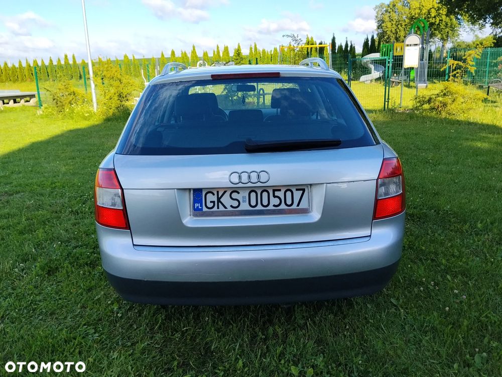 Audi A4 Avant 1.9 TDI - 9
