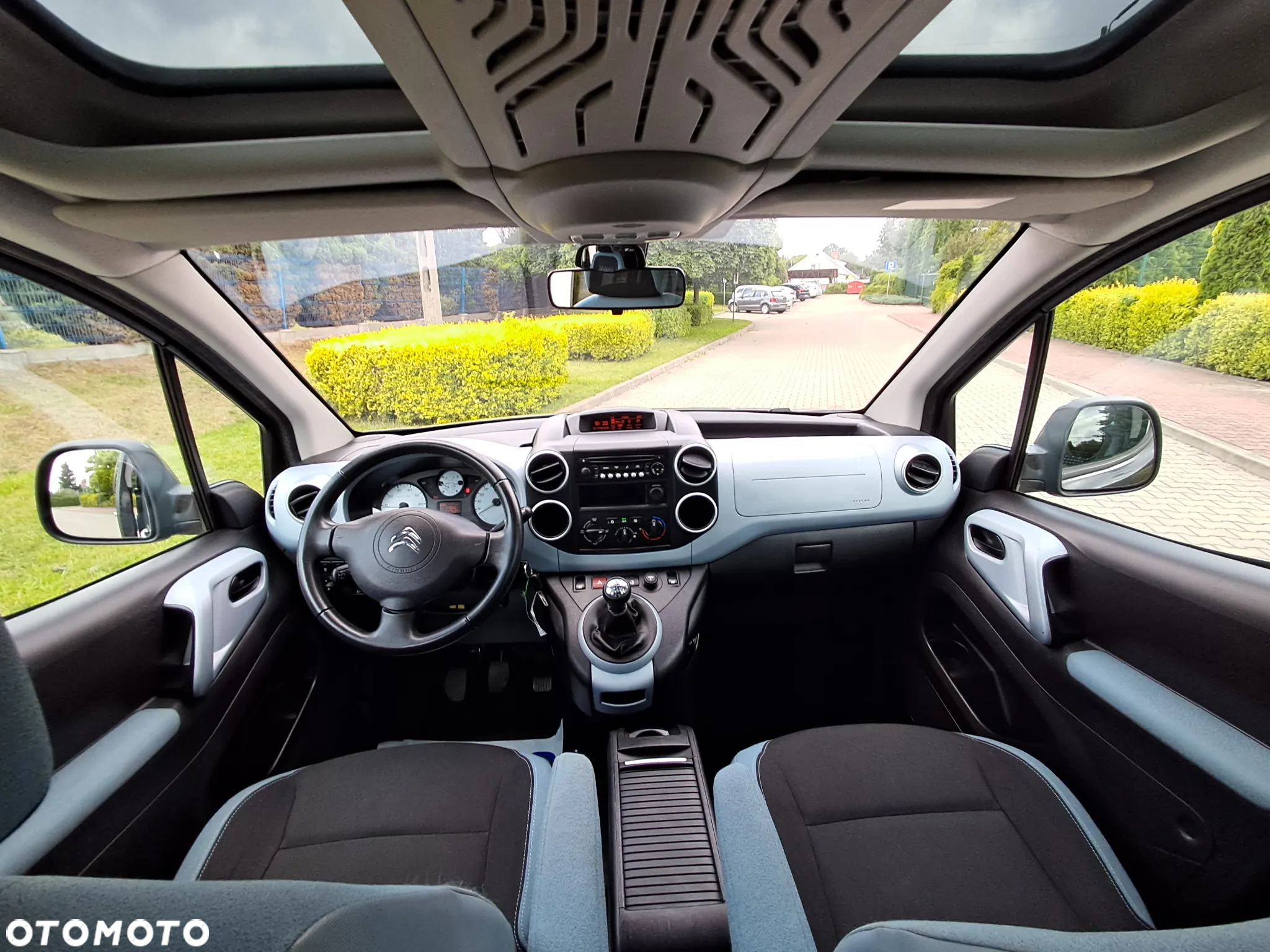 Citroën Berlingo Multispace HDi 115 FAP XTR - 16