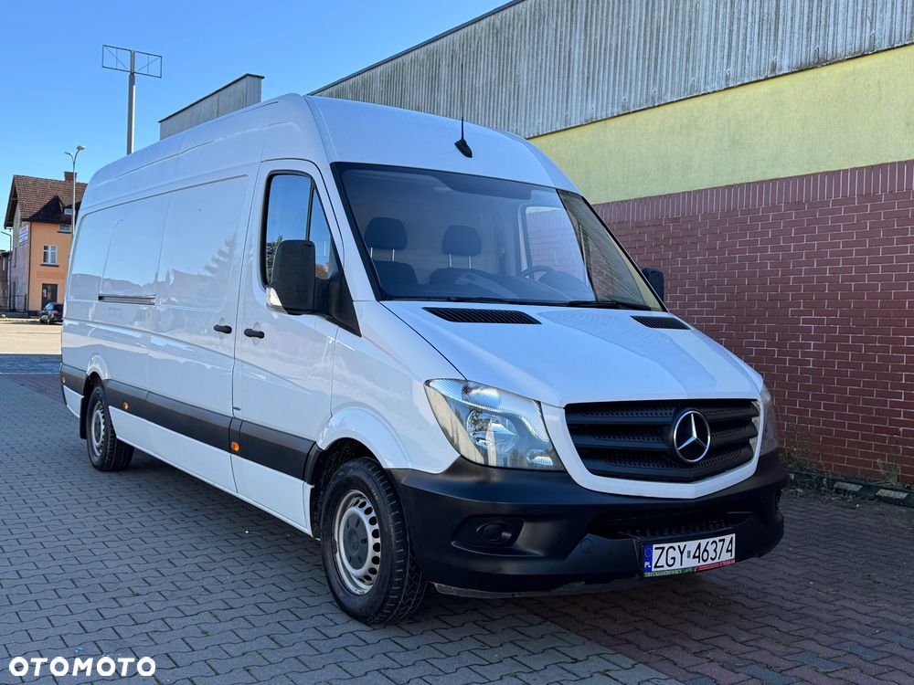 Mercedes-Benz Sprinter - 9