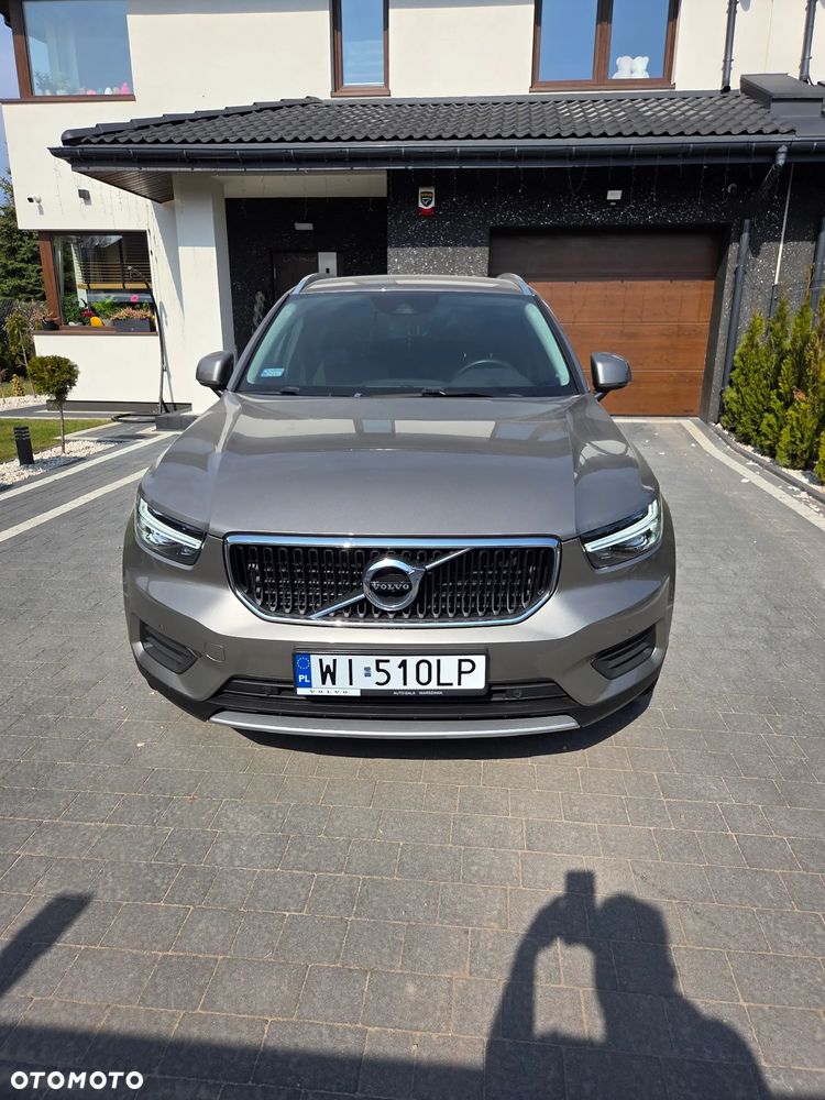 Volvo XC 40 T3 Momentum Pro - 12
