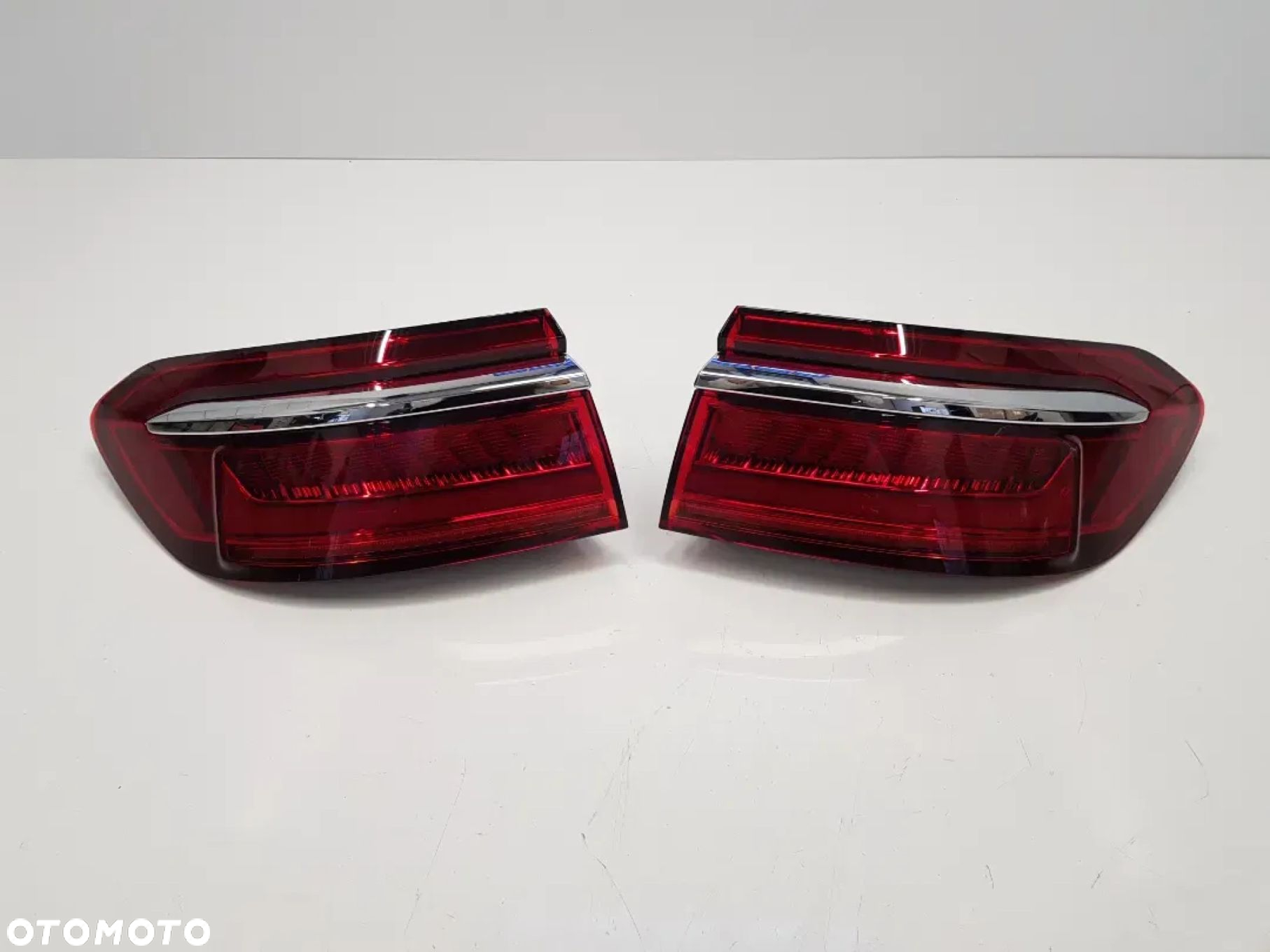 Lampa prawy tył tylna AUDI A8 D5 4N sedan w błotnik 4N0945070A - 7