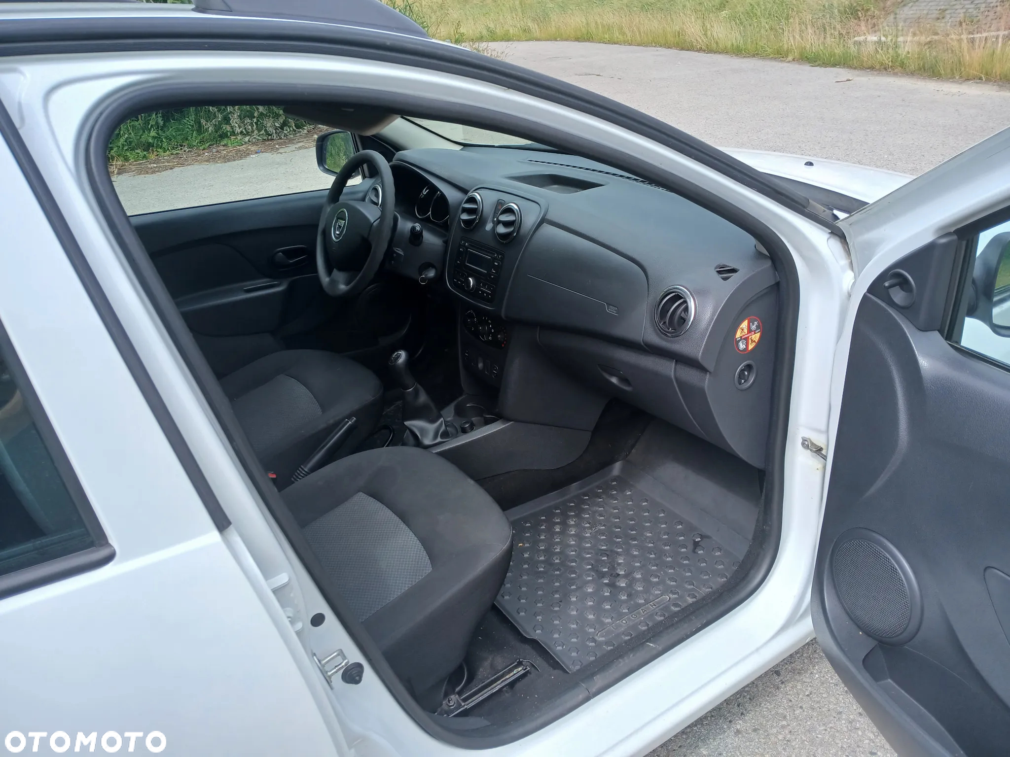 Dacia Logan MCV 1.2 16V Access EU6 - 11