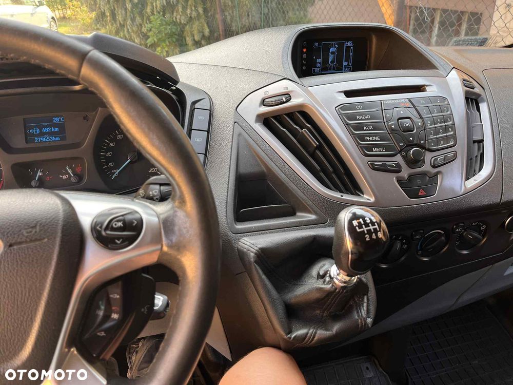 Ford Transit Custom - 8