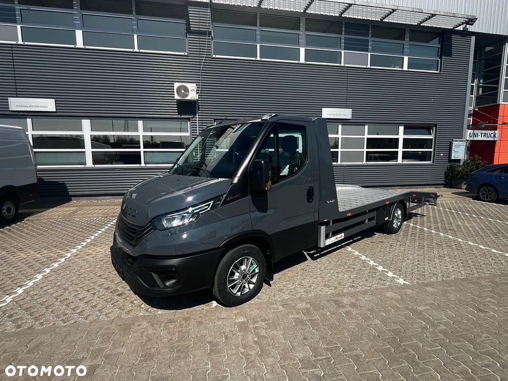 Iveco MEGA WYPRZEDAŻ Ekspozycji - Daily 35S18H - 4