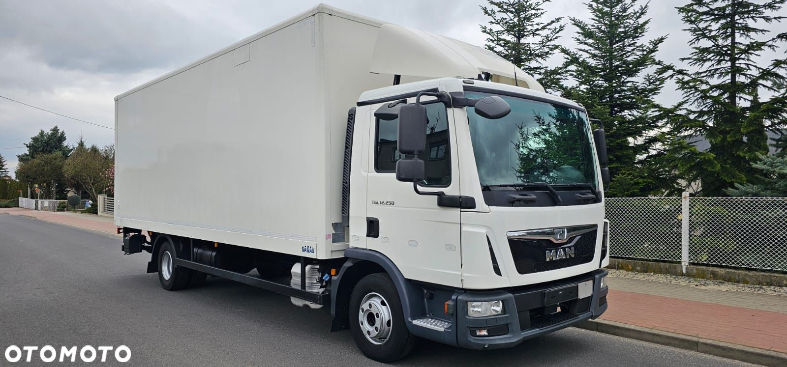 MAN TGL 12.250 - 8