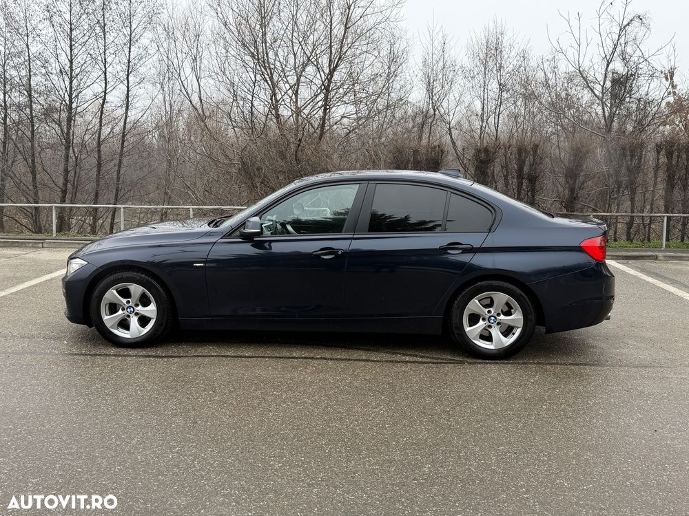 BMW Seria 3 320d DPF Aut. - 14