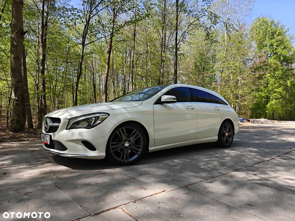 Mercedes-Benz CLA - 4