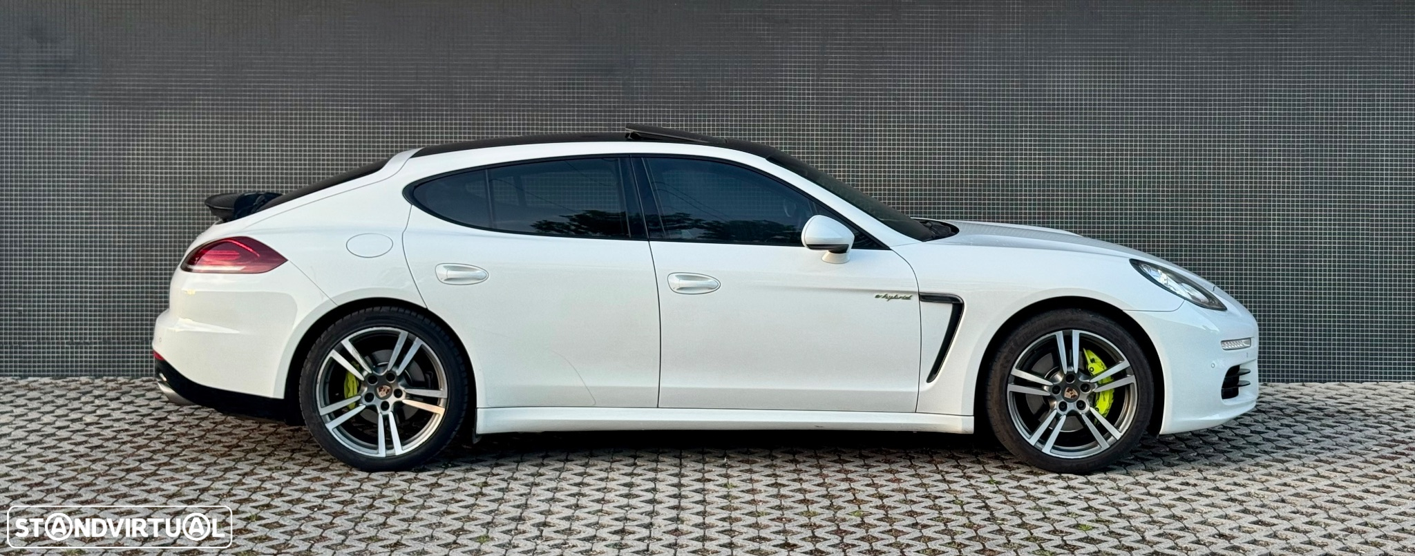 Porsche Panamera S Hybrid - 24