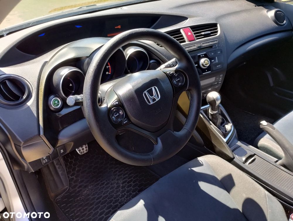 Honda Civic 1.4 i-VTEC - 5