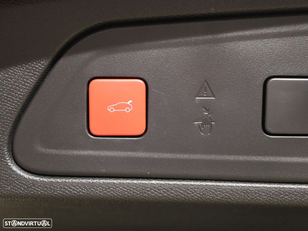 Citroën C5 Aircross 1.6 Hybrid Shine e-EAT8 - 29