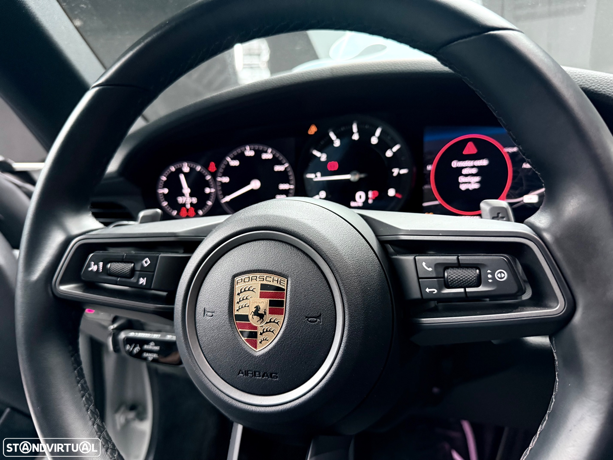 Porsche 911 (992) Carrera 4 PDK - 11