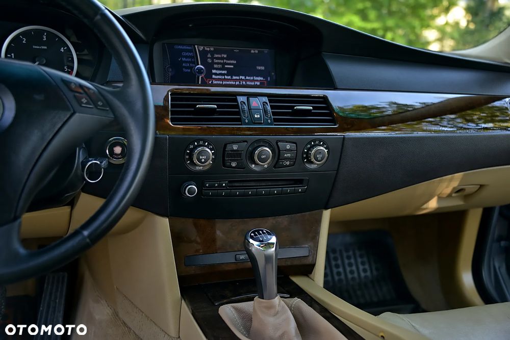 BMW Seria 5 530xd - 36