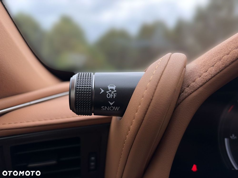 Lexus LC 500 Prestige - 34