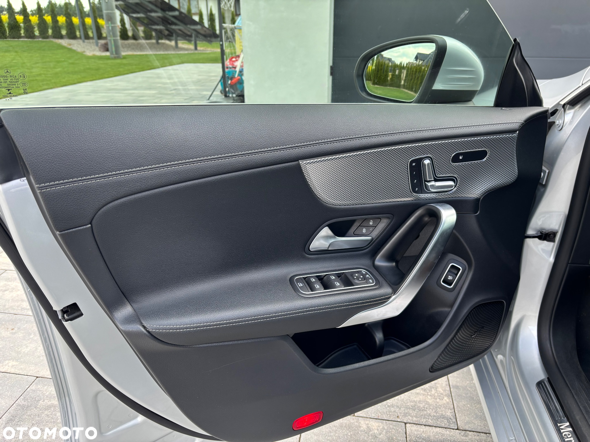 Mercedes-Benz CLA 200 d 4-Matic 8G-DCT - 6