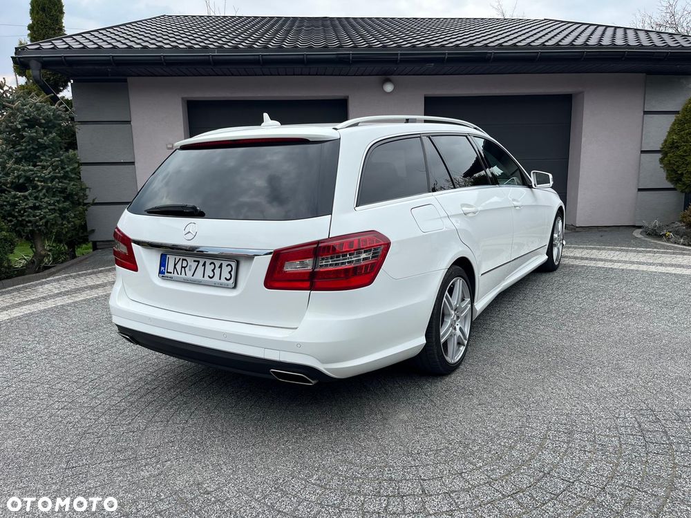 Mercedes-Benz Klasa E 220 CDI DPF BlueEFFICIENCY 7G-TRONIC Avantgarde - 5