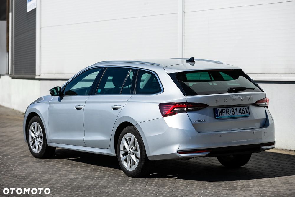 Skoda Octavia - 3
