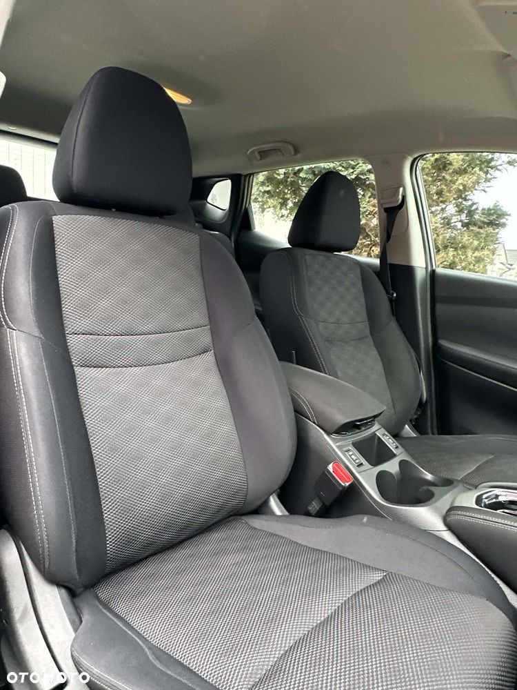 Nissan Qashqai 1.2 DIG-T Xtronic TEKNA - 38