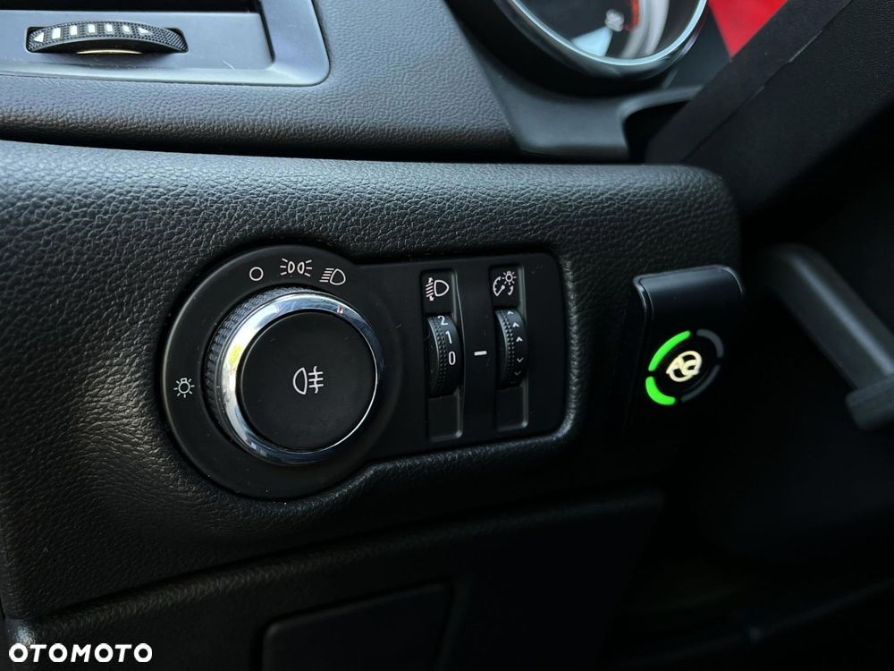 Opel Astra - 12