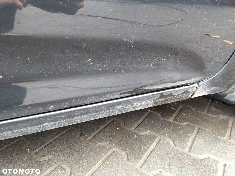 DRZWI KOMPLETNE PRAWY PRZÓD KIA CEED I 1K - 9