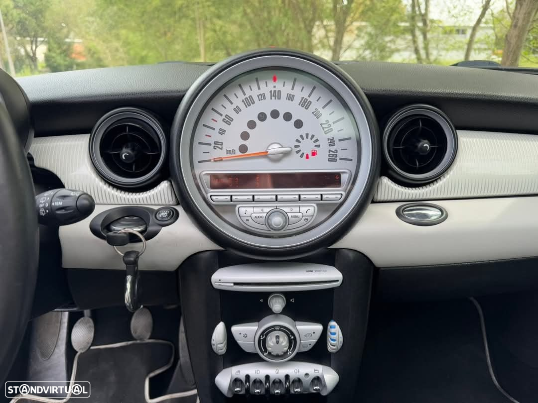MINI 3 Portas - 17