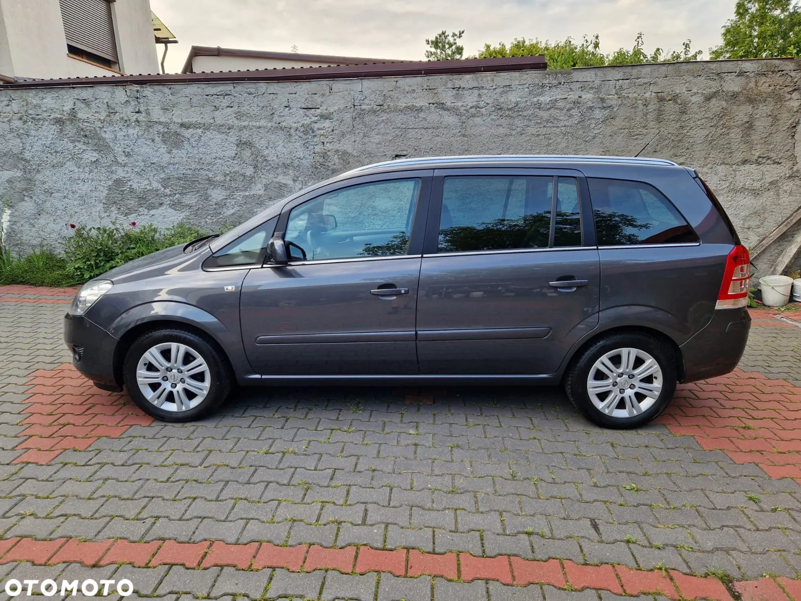Opel Zafira 1.8 Cosmo EasyTronic - 5