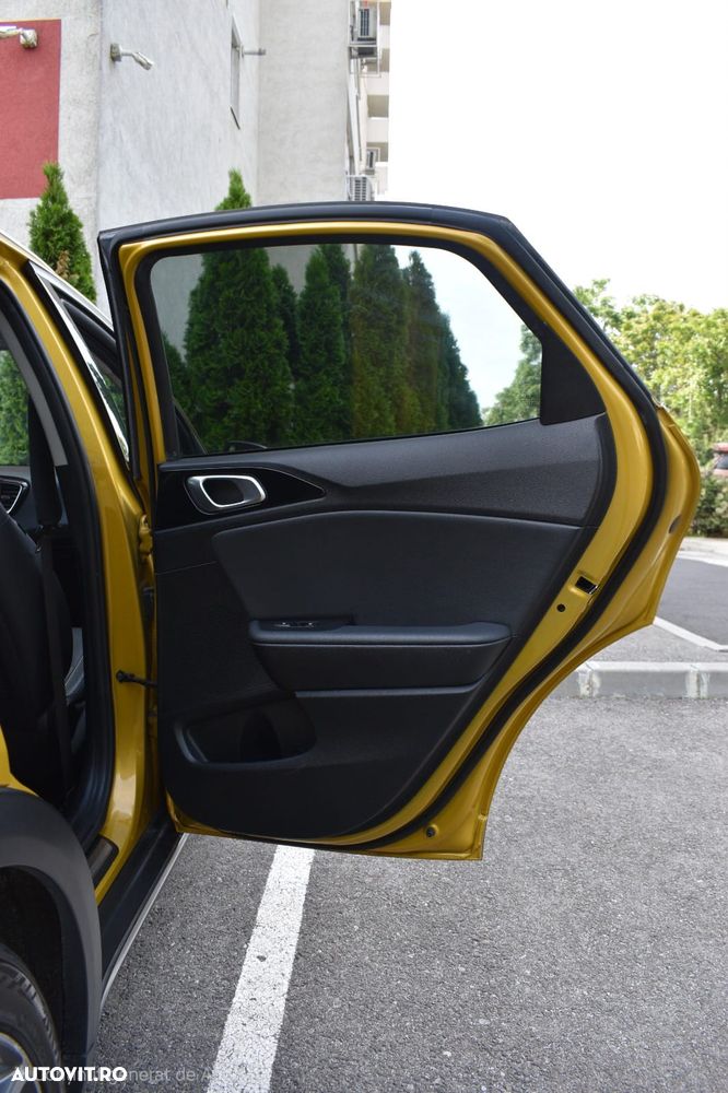 Kia XCeed 1.6 CRDi DCT7 PLATINUM EDITION - 34