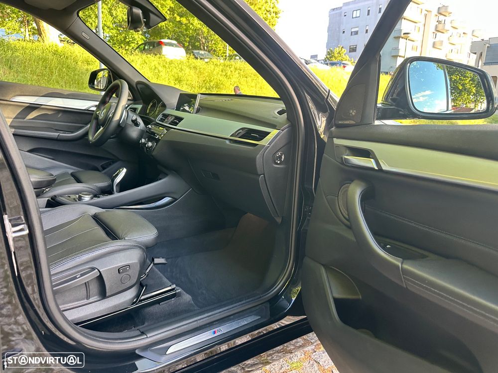 BMW X1 18 d xDrive Auto Pack M - 40