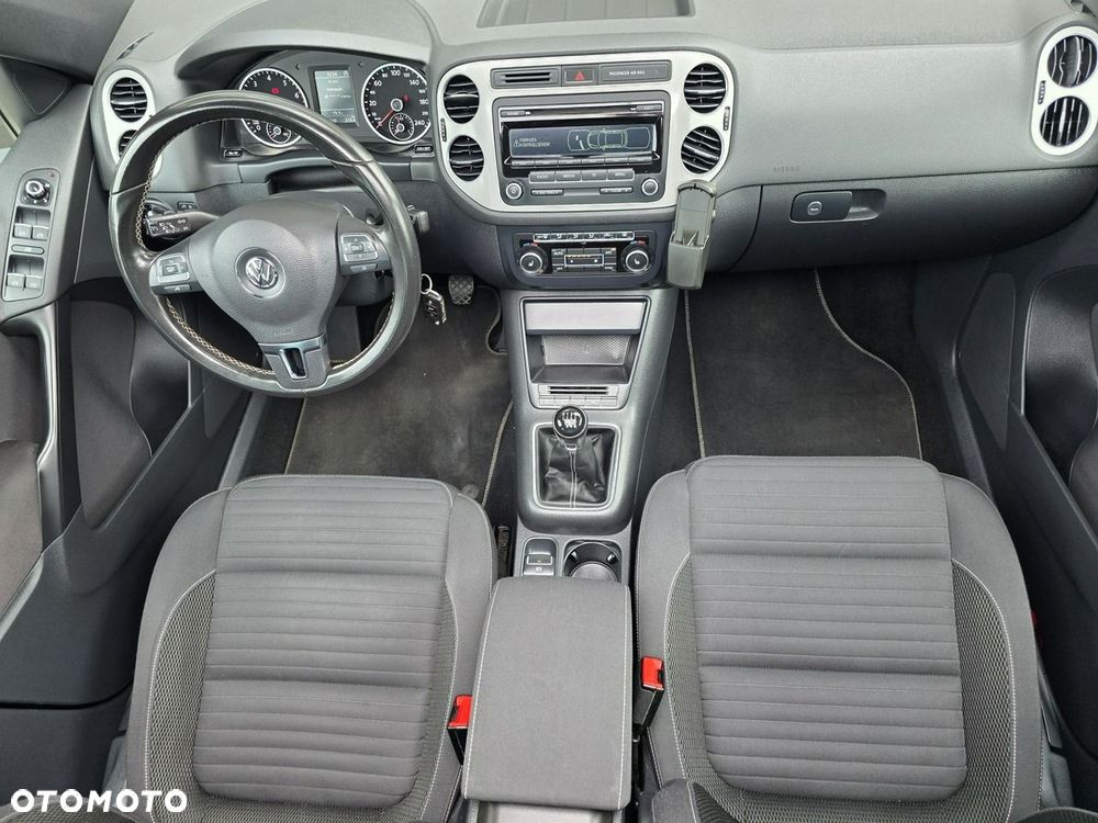 Volkswagen Tiguan - 33