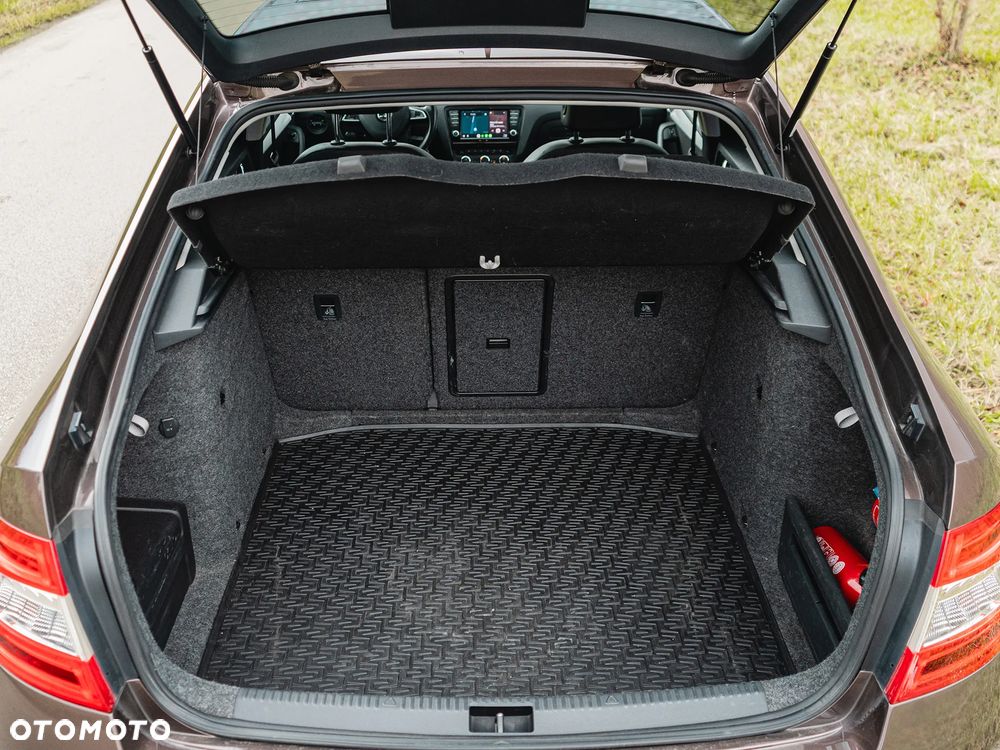Skoda Octavia 1.8 TSI Edition DSG EU6 - 21